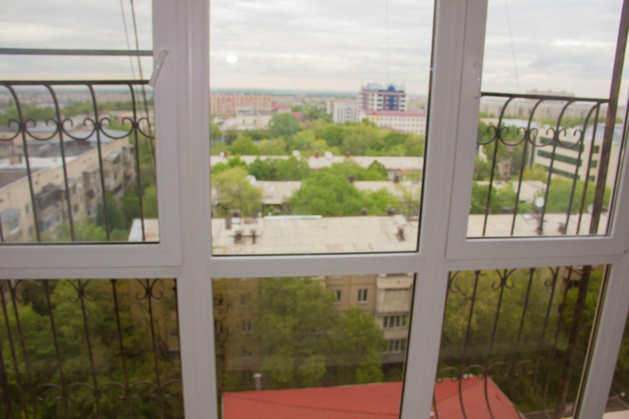 Hostel - Guest House Meyman Алма Ата Екстериор снимка